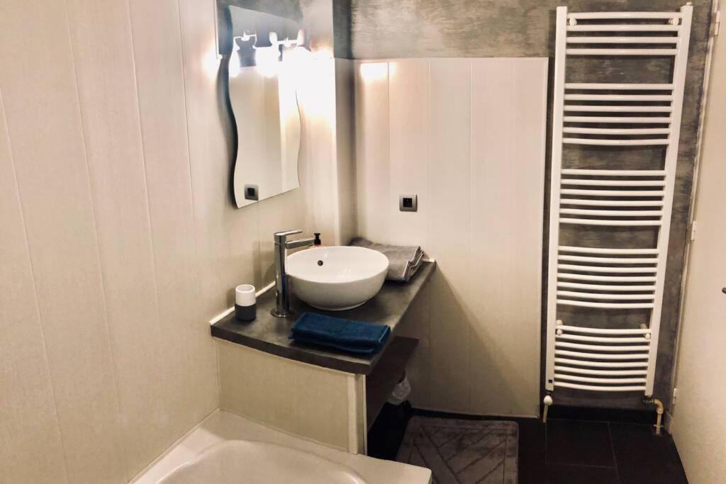 Апартаменти F3 - Neuf - 4/6 P - Lits King Size - Wifi - Cour Le Puy-en-Velay Екстер'єр фото